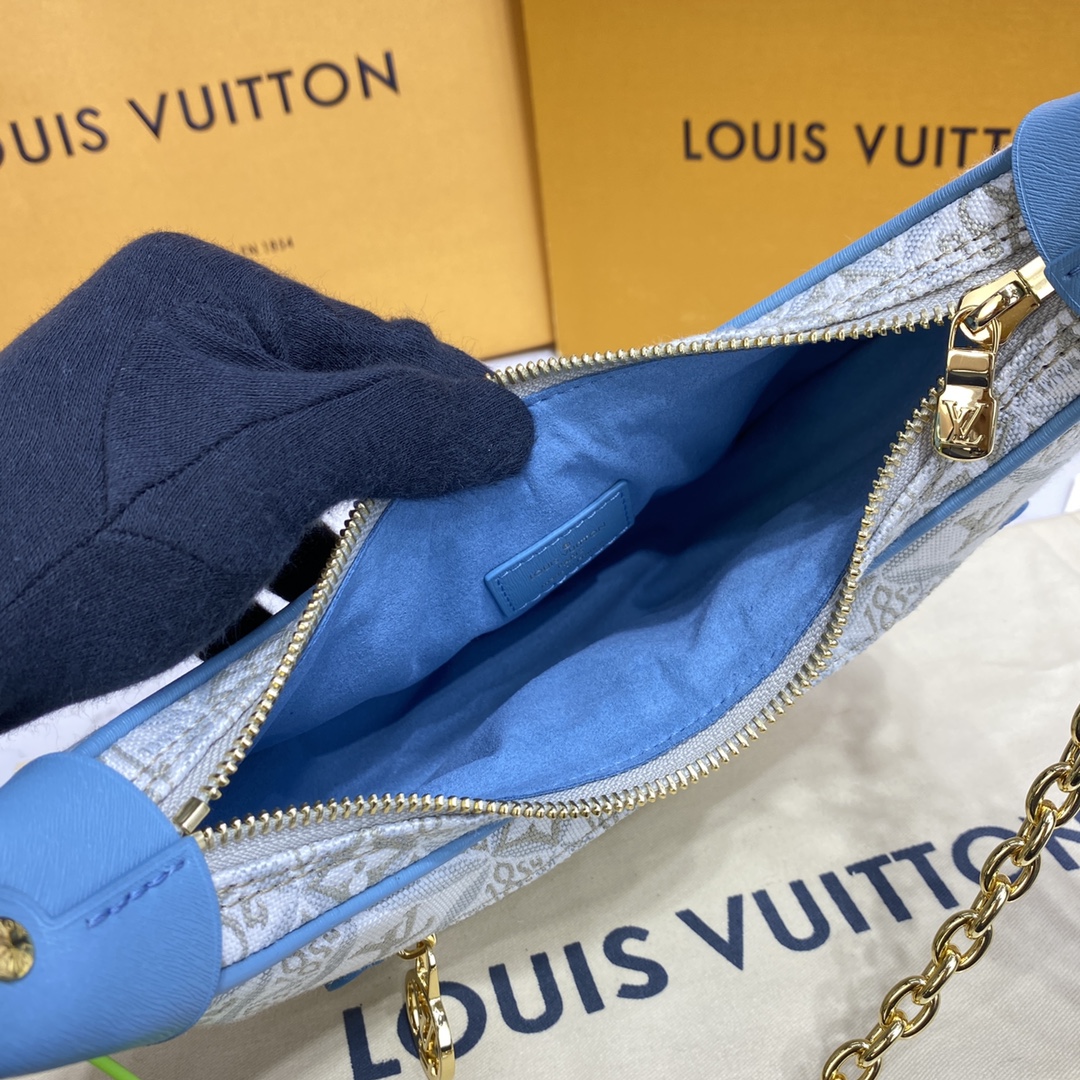 Louis Vuitton LOOP Handbag M81094 Ecru/Blue